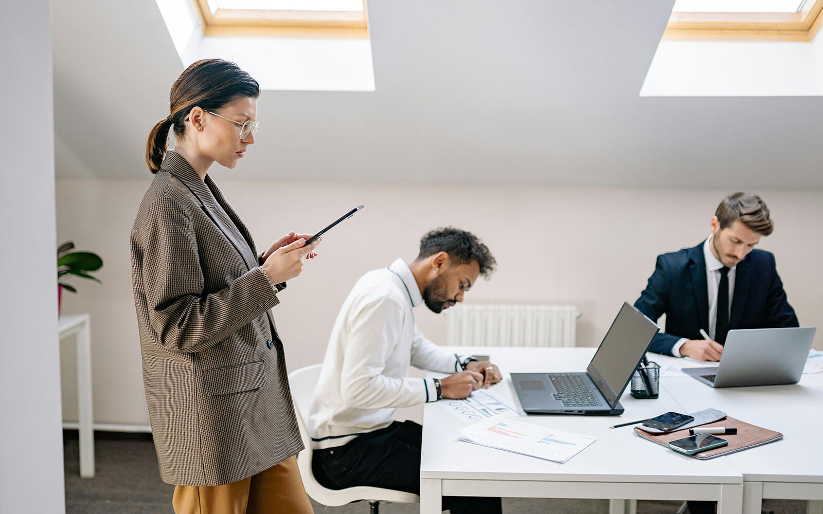 How to create operate a Business